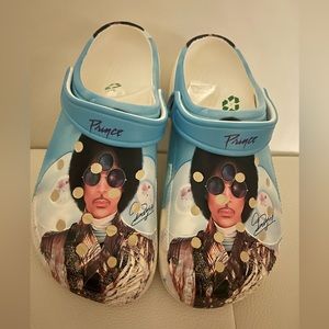NWOT CROC INSPIRED  PRINCE “ART OFFICIAL AGE” SLIDE 44